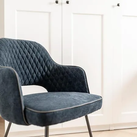 Lejlighed Center-apartment - Im Stadtzentrum In Perfekter Lage & Balkon